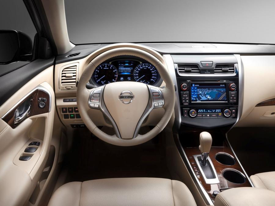  Nissan Teana 2014 года  (фото 10 из 24)